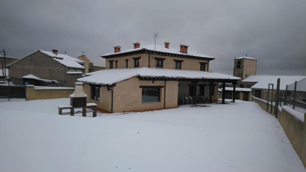 El Mirador Del Hayedo Villa Riofrio de Riaza Bagian luar foto