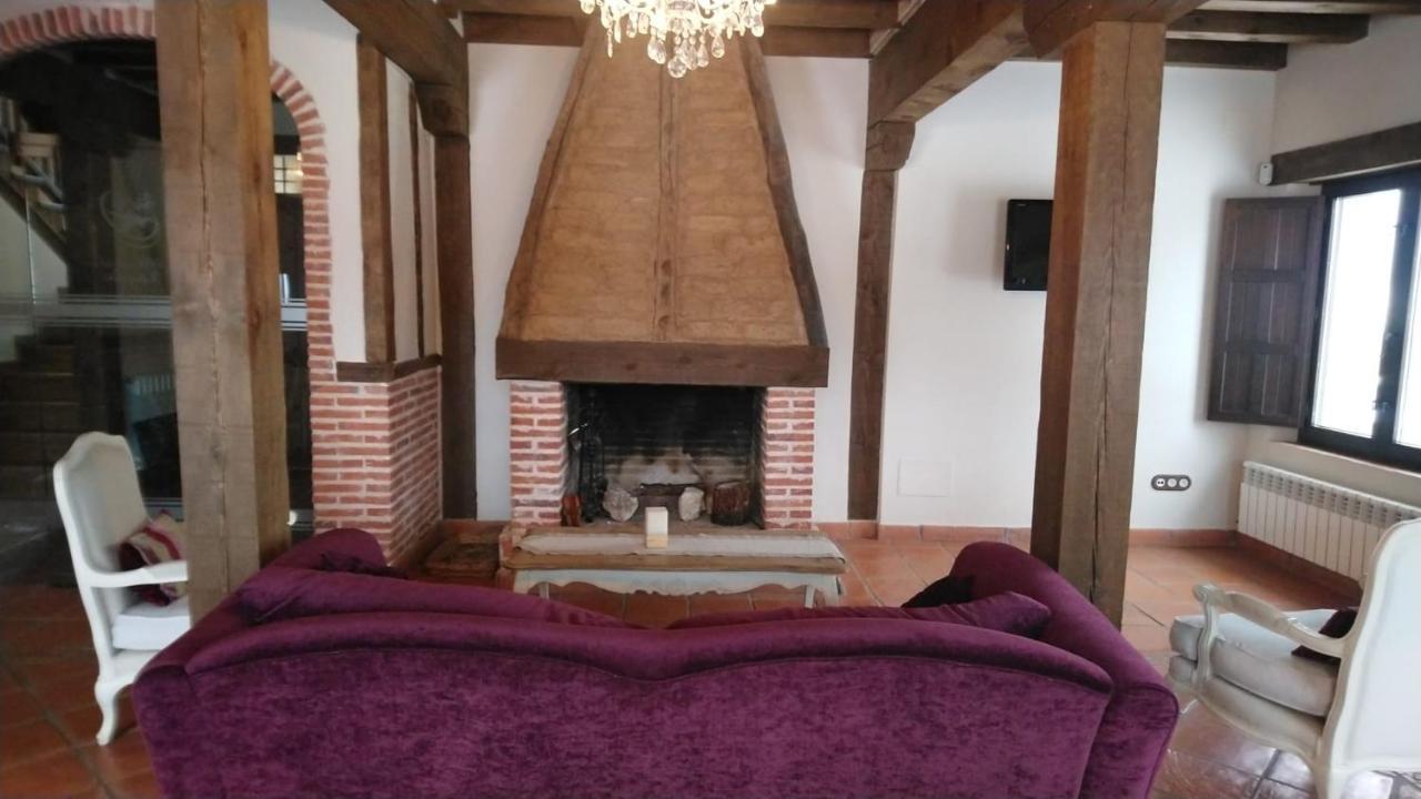 El Mirador Del Hayedo Villa Riofrio de Riaza Bagian luar foto